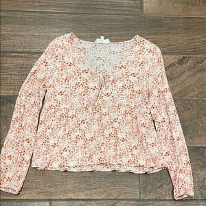 Floral Print Women's Top. NWOT
